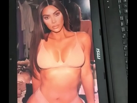 Kim Kardashian Cum Tribute