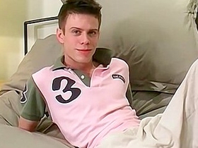 Hot Skinny teen 18+ Jerking Off And Moaning