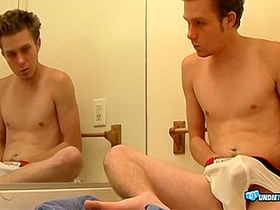 Solo Hottie Jerks Off Furiously Vid - Billy Da Kidd