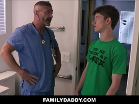 Doctor Stepdad Fuck Teaches Stepson Anatomy In Bathroom - Felix Maze, Keith Ryan